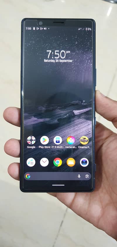 Sony 5 mark 1 10 by 9 condition all okay comes with docomo variant