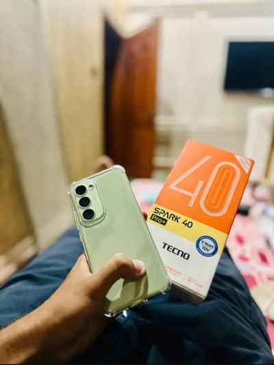 Tecno spark 40 pro plus. . 03196196107. . Whatsapp