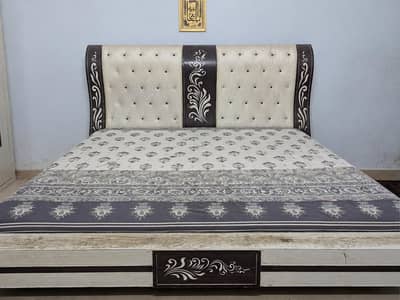 COMPLETE FURNITURE