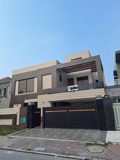 1 Kanal Beautiful & Modern House for Rent Tipu Sultan Block