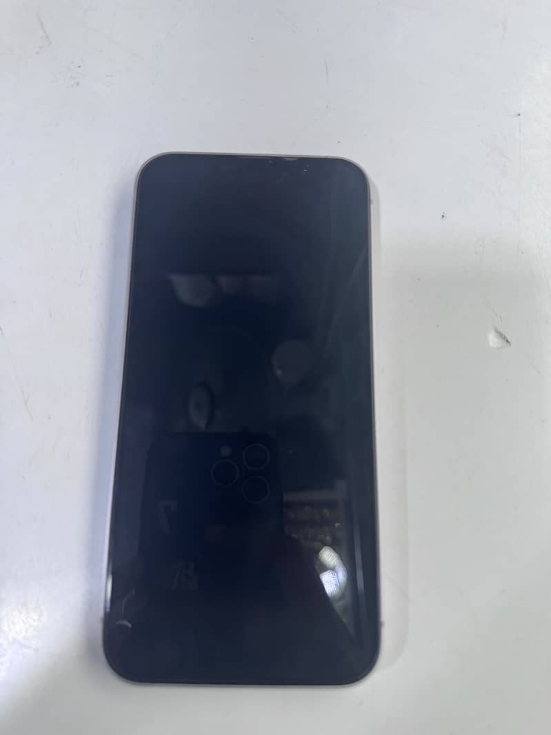 Apple iPhone 14 plus 1