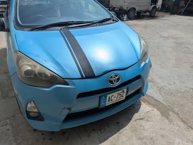 Toyota Aqua 2014 registration 2017