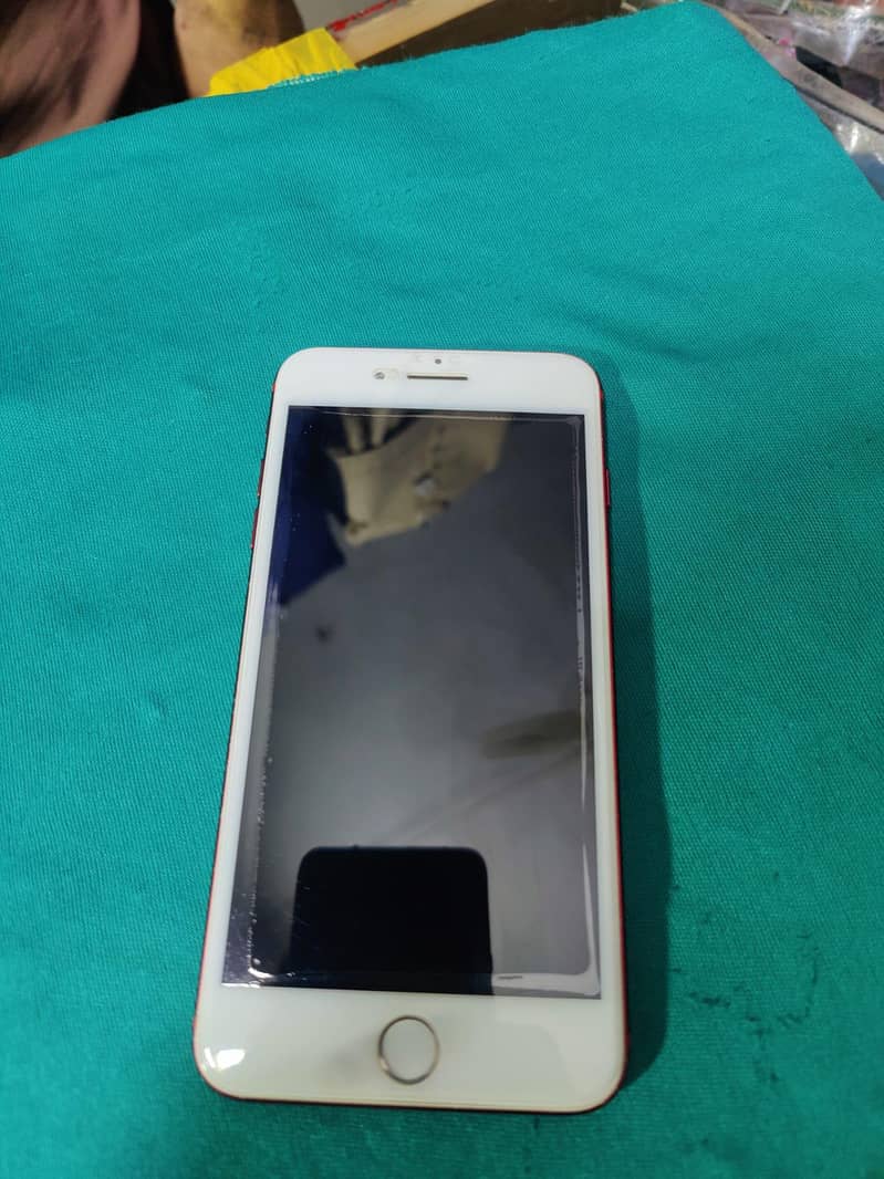 Apple iPhone 7 Plus 1