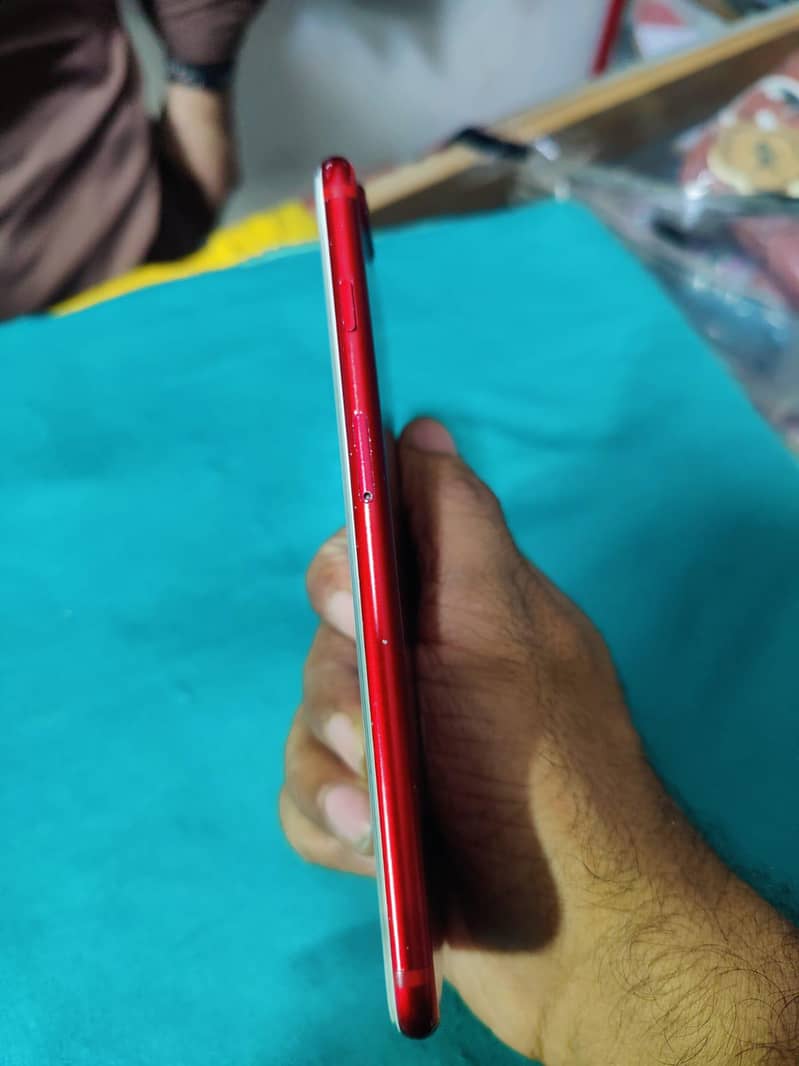 Apple iPhone 7 Plus 3