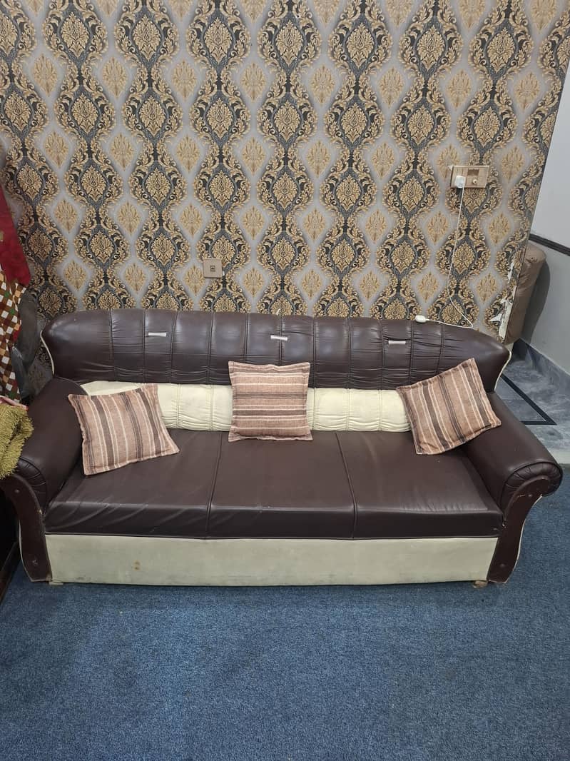 Complete Sofa Set with 2 Side tables 0
