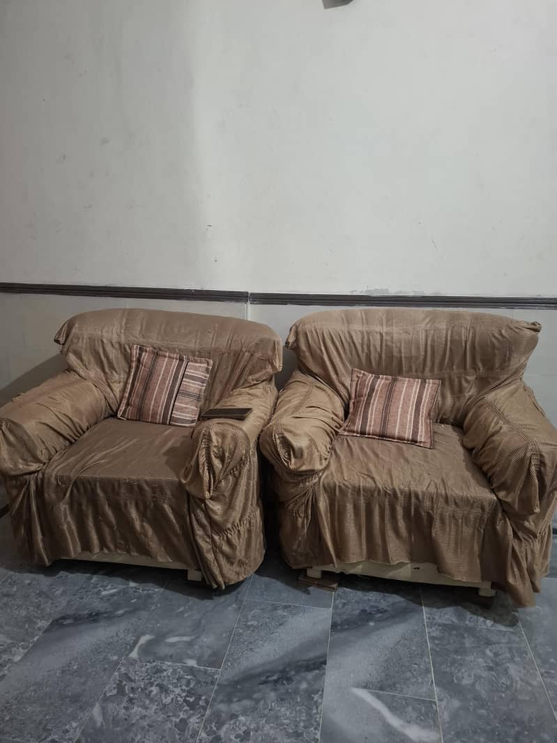 Complete Sofa Set with 2 Side tables 1