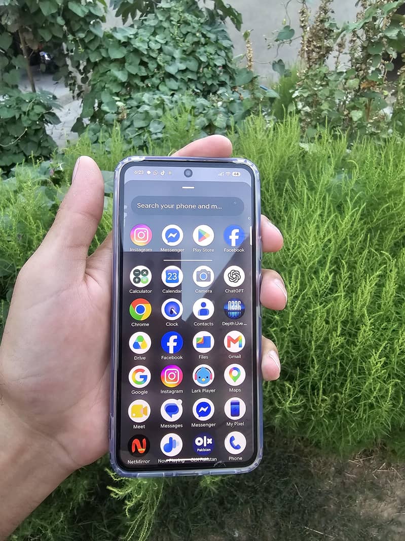 Google Pixel 8 2