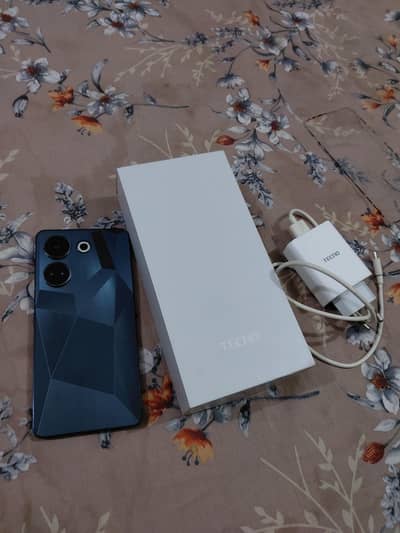 Tecno Camon 20 (8GB + 8GB Extra / 256GB) - 10/10 Condition Like New