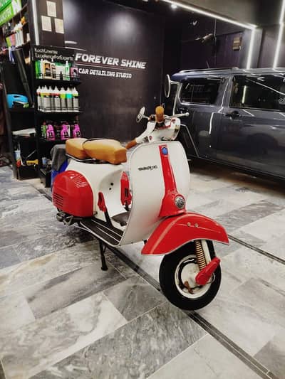 Vintage vespa 150 Super 1979