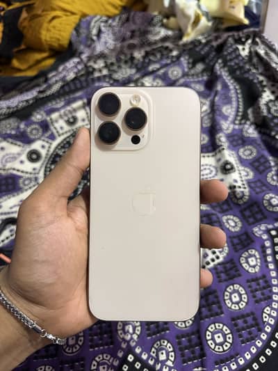 Apple iPhone 16 Pro Max