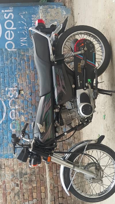 Honda CG 125 2023
