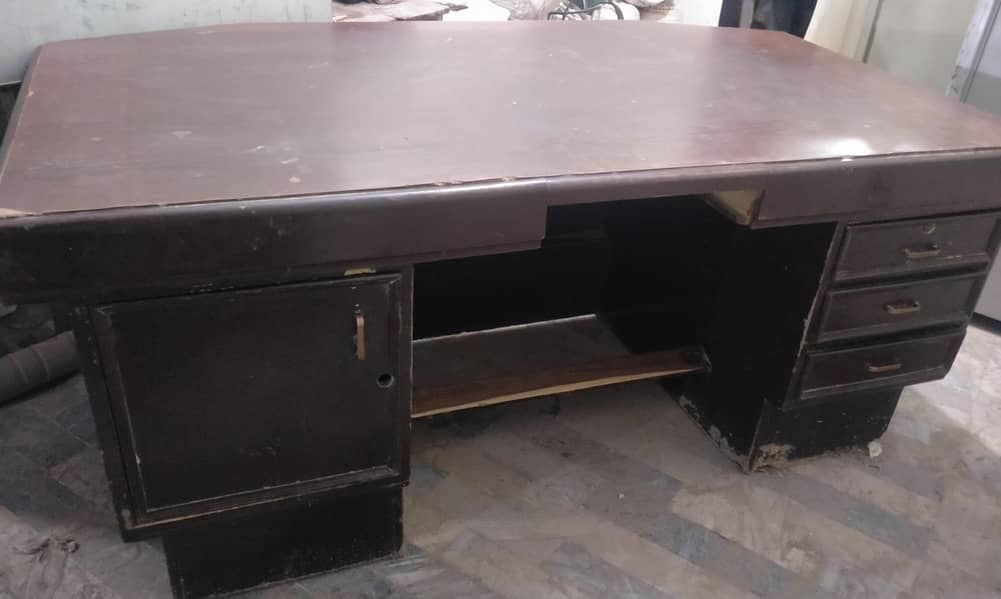 Office Table 3