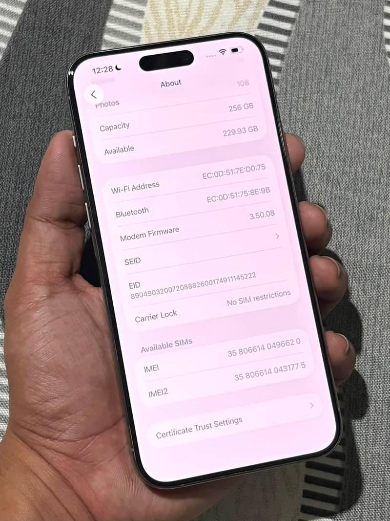 Apple iPhone 15 Pro Max 7