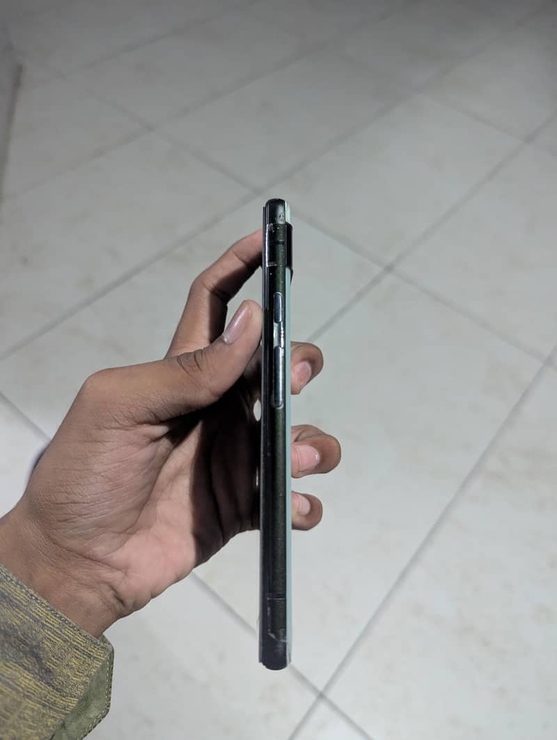 Google Pixel 6a 3