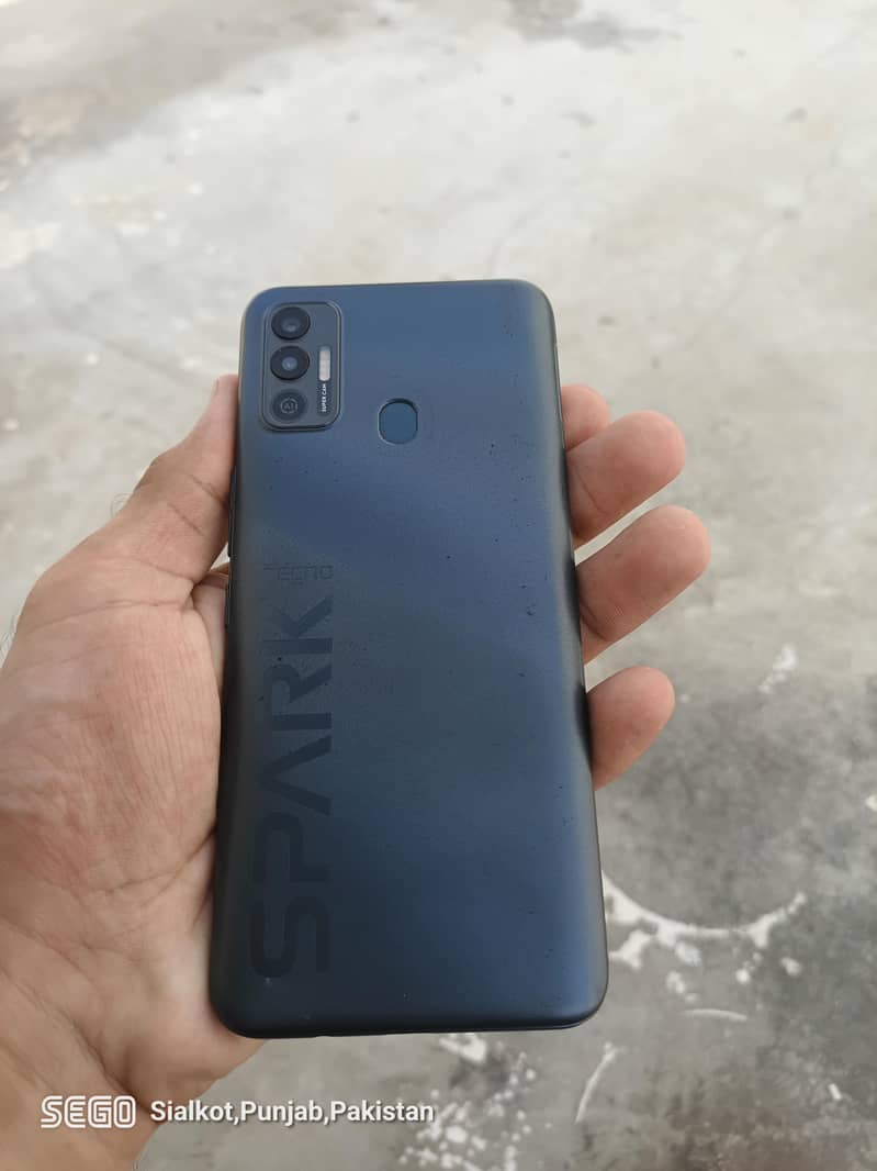 Tecno spark 7 0