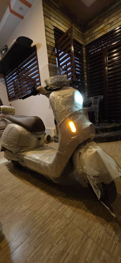 Brand new electric scooter OKLA Orbit for sale