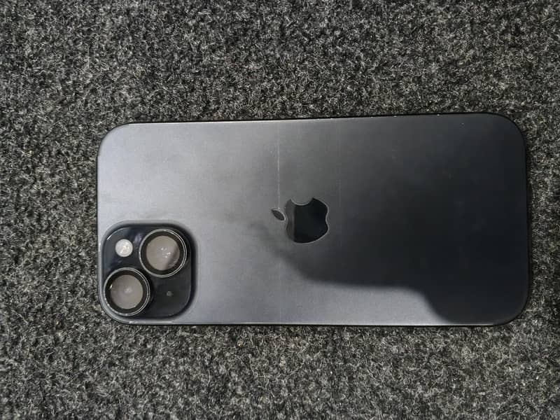 Apple iPhone 15 1