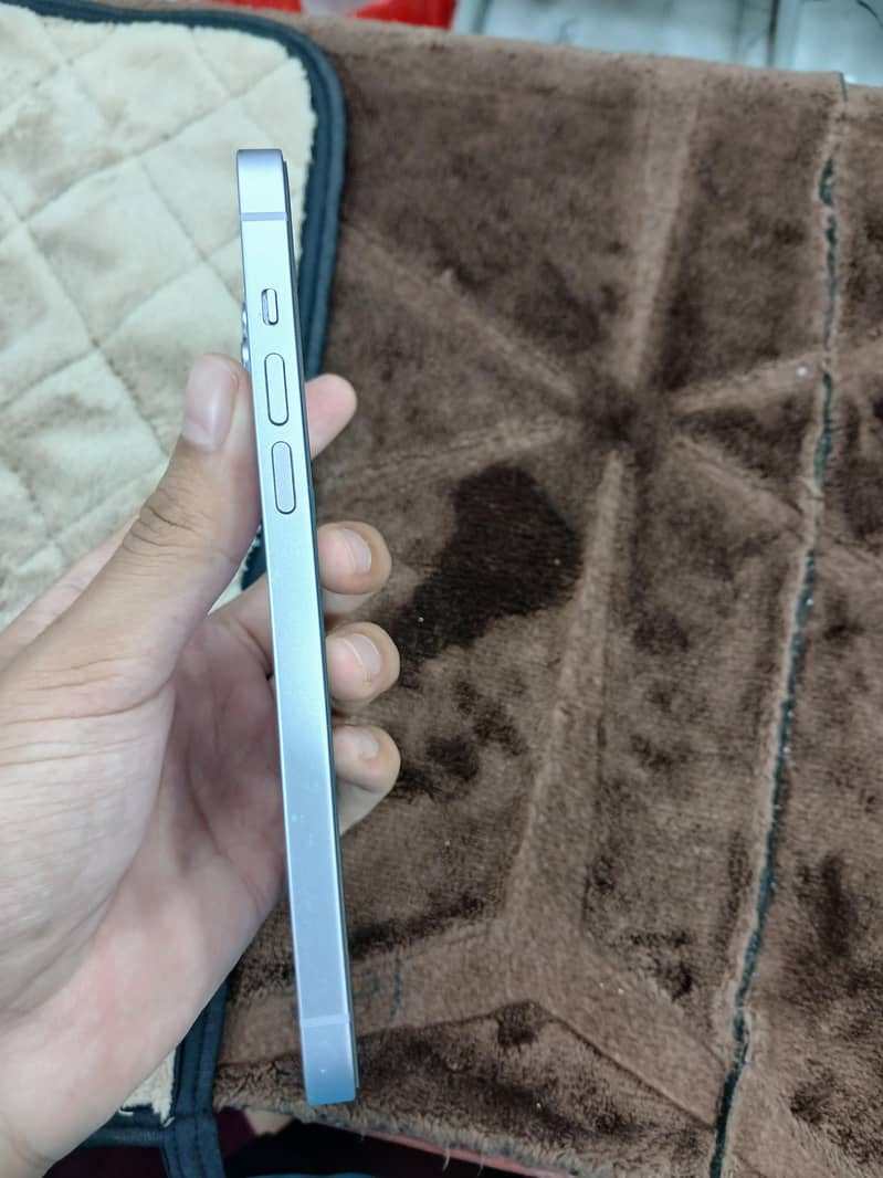 Apple iPhone 14 plus 1