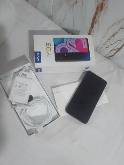 vivo y93 6 /128gb with box charge final