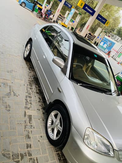 Honda Civic Oriel 2003