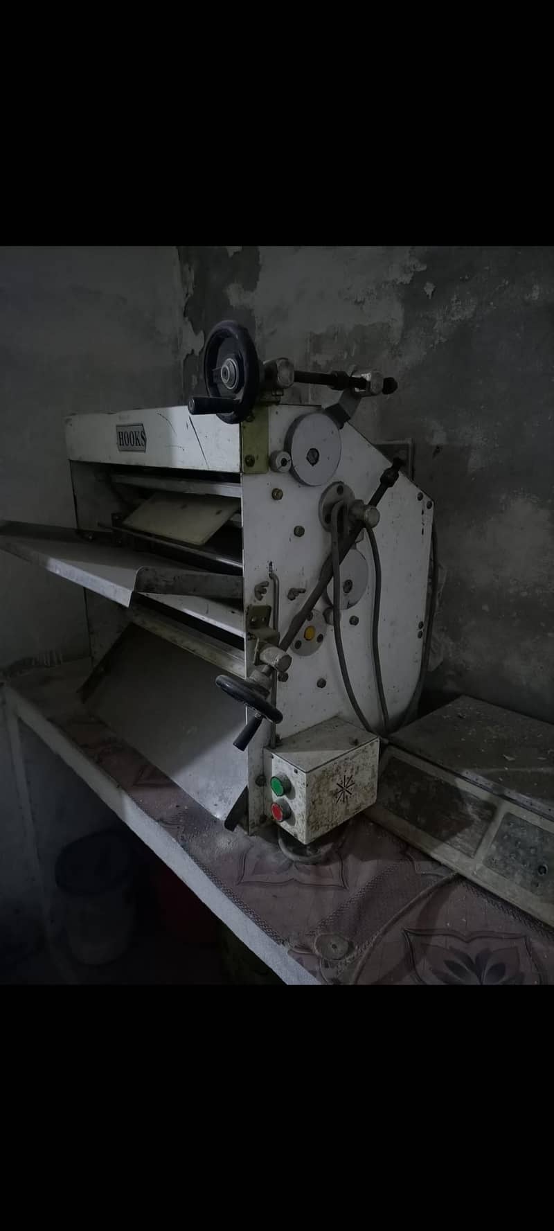 dough roller 1