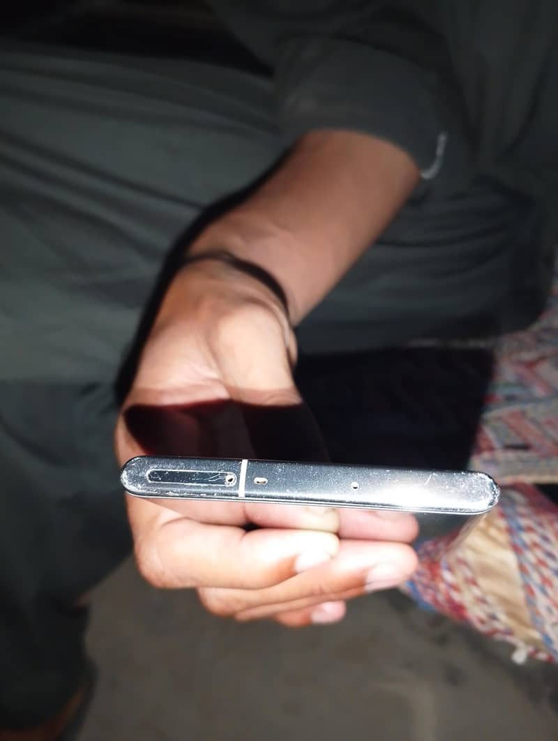 Samsung Mobile Note 10 plus 2