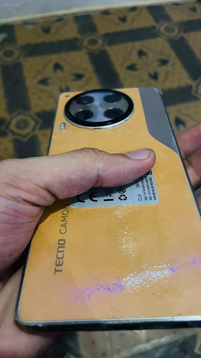 Tecno CAMON 30 1