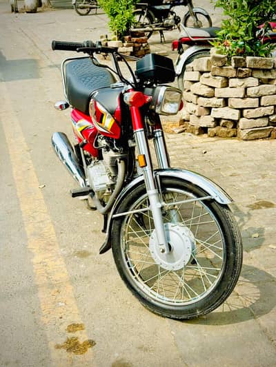 Honda 125 2025