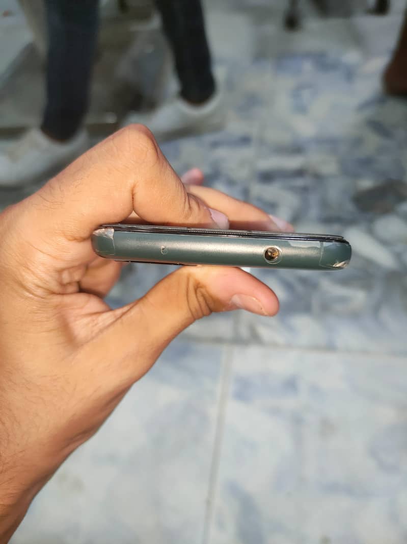 Google Pixel 5a 5