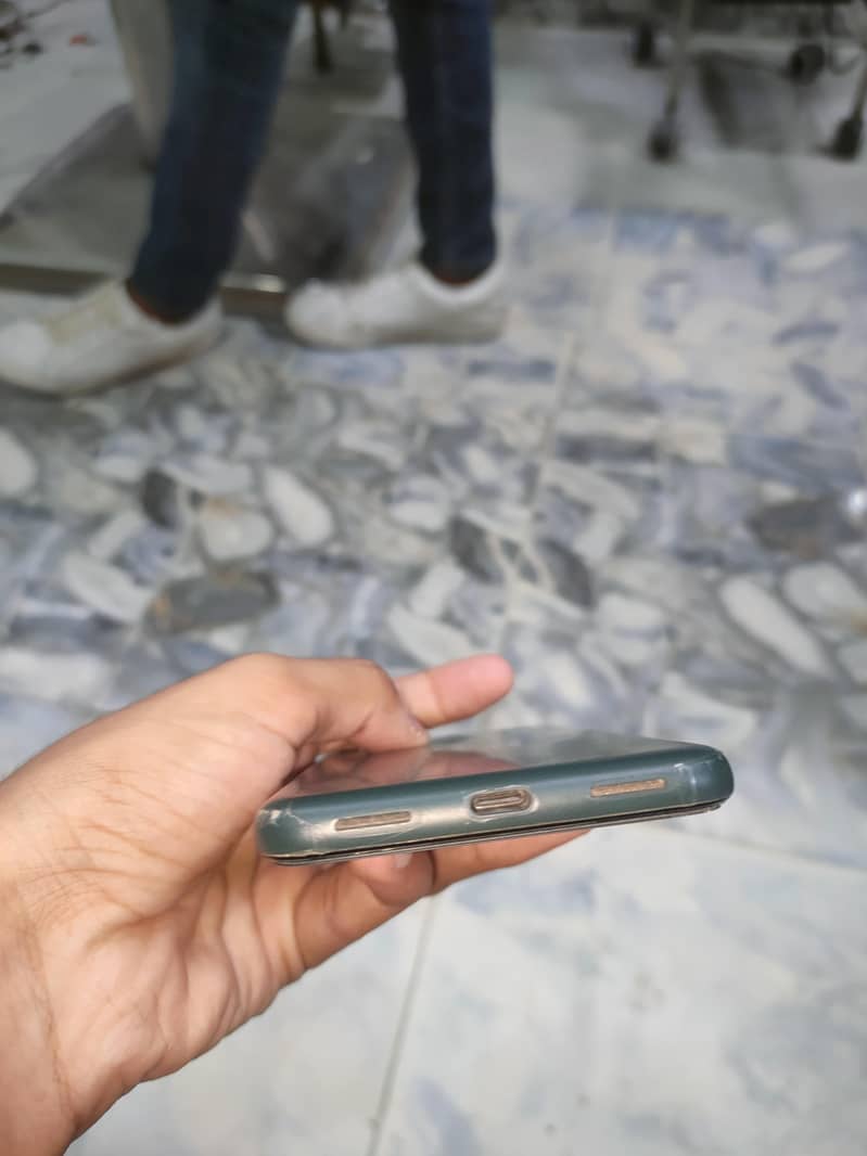 Google Pixel 5a 6