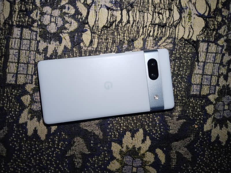 Google Pixel 7a 0