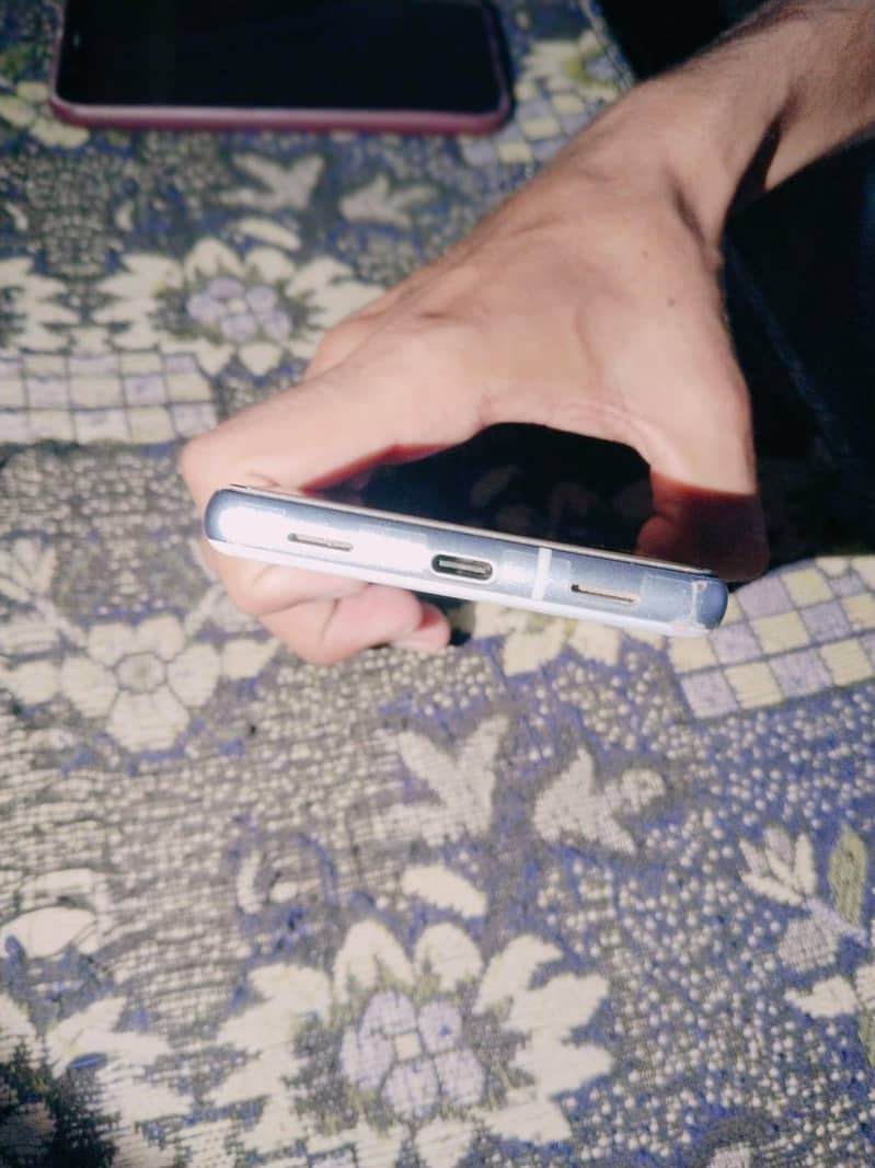 Google Pixel 7a 1