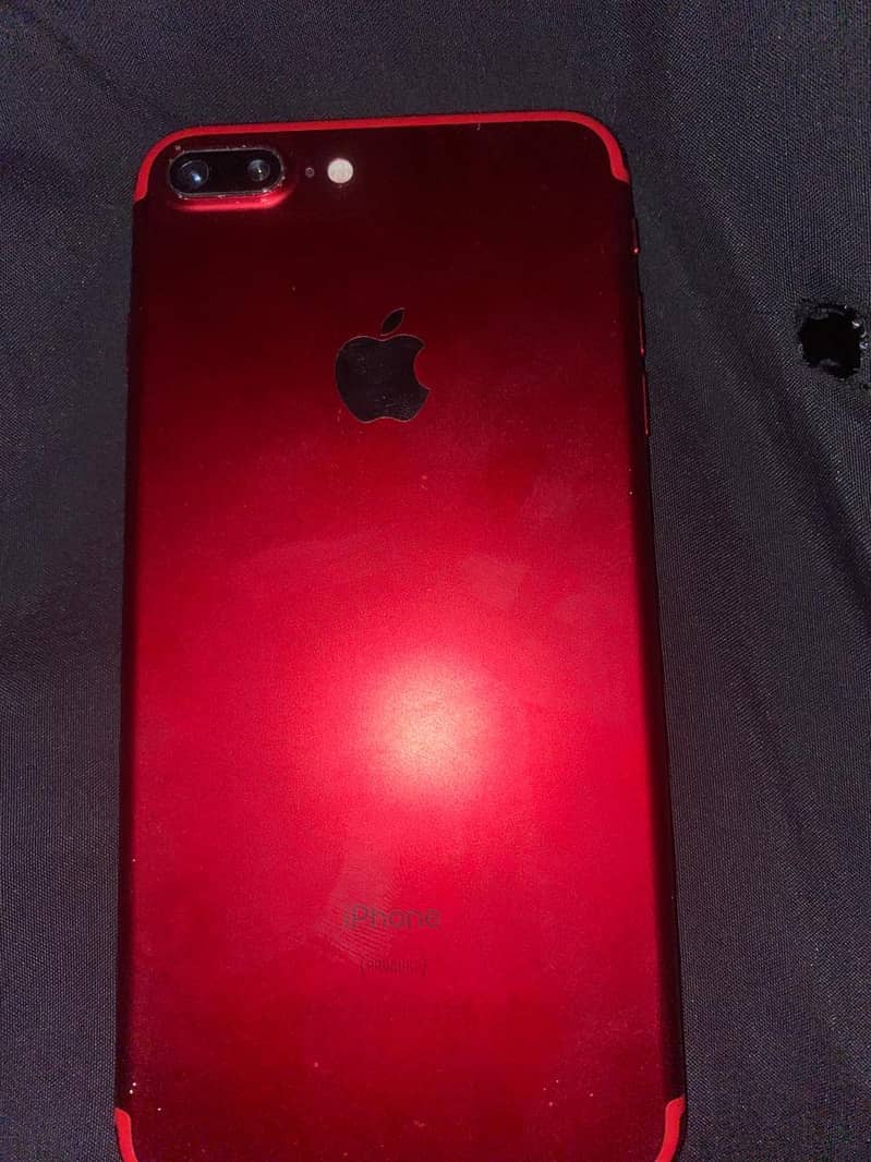 Apple iPhone 7 Plus 1