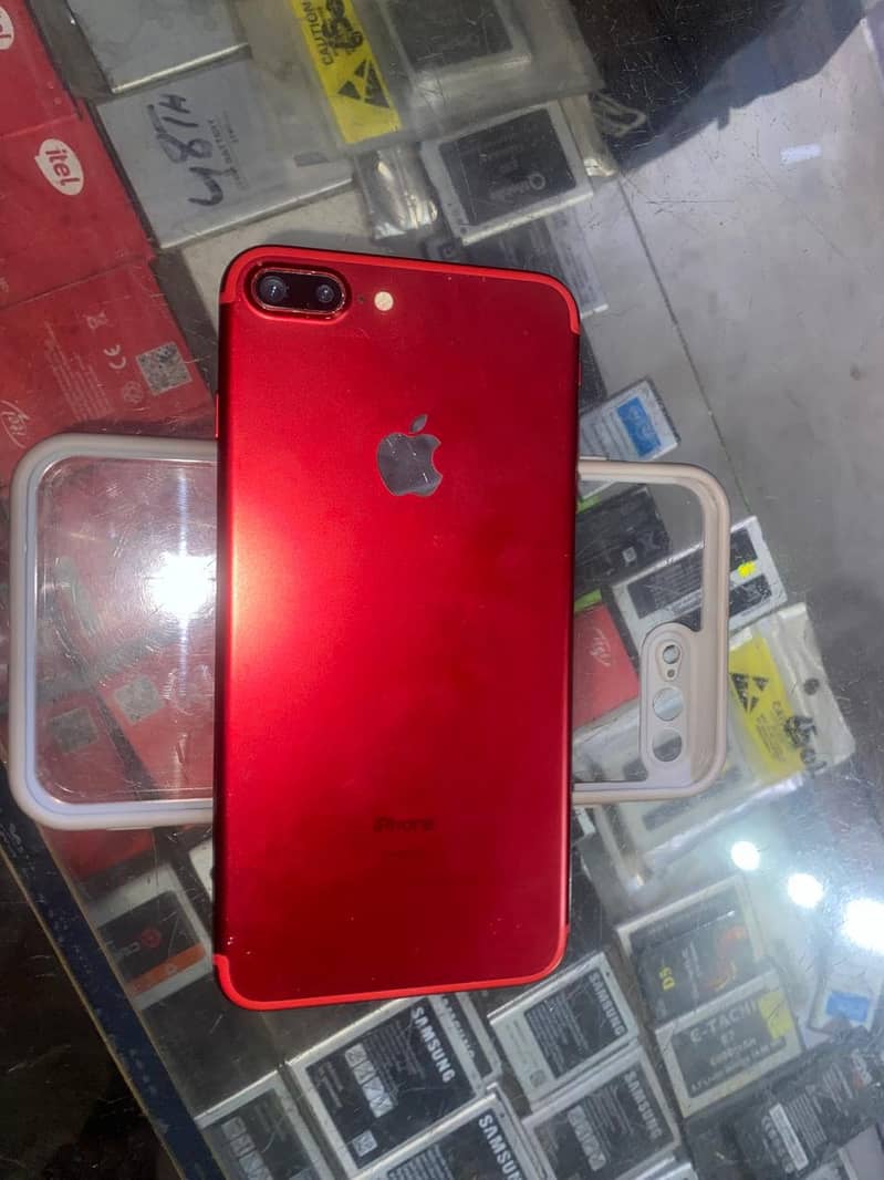 Apple iPhone 7 Plus 3