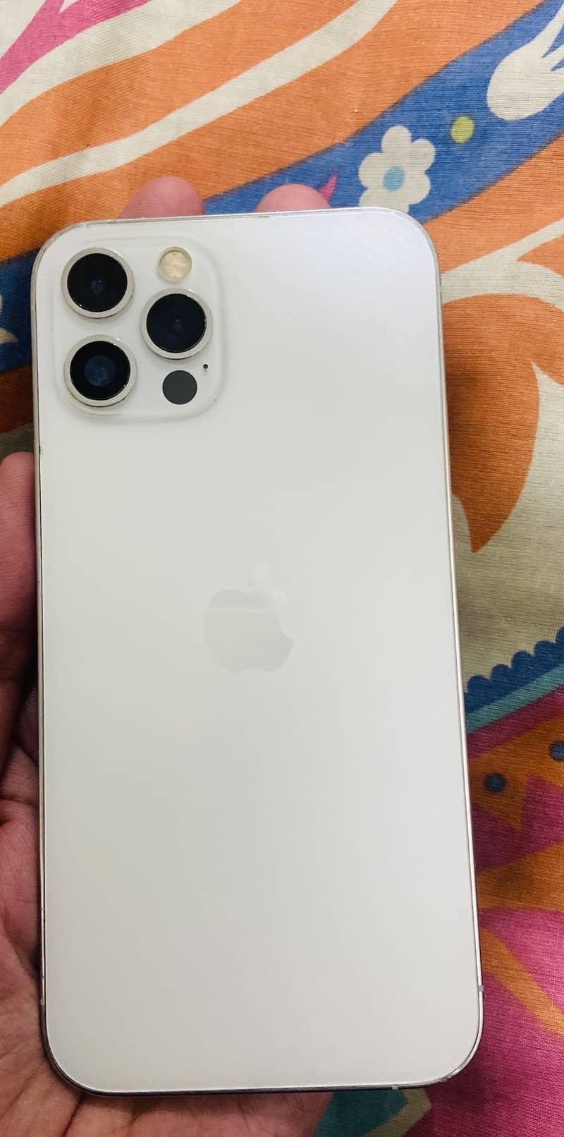 Apple iPhone 12 Pro 2