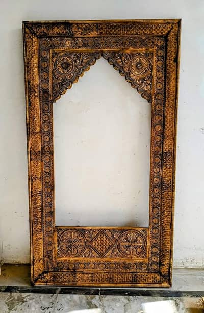Mirror frame