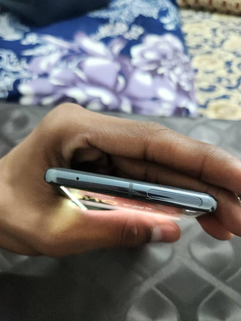 Google Pixel 7 Pro 8
