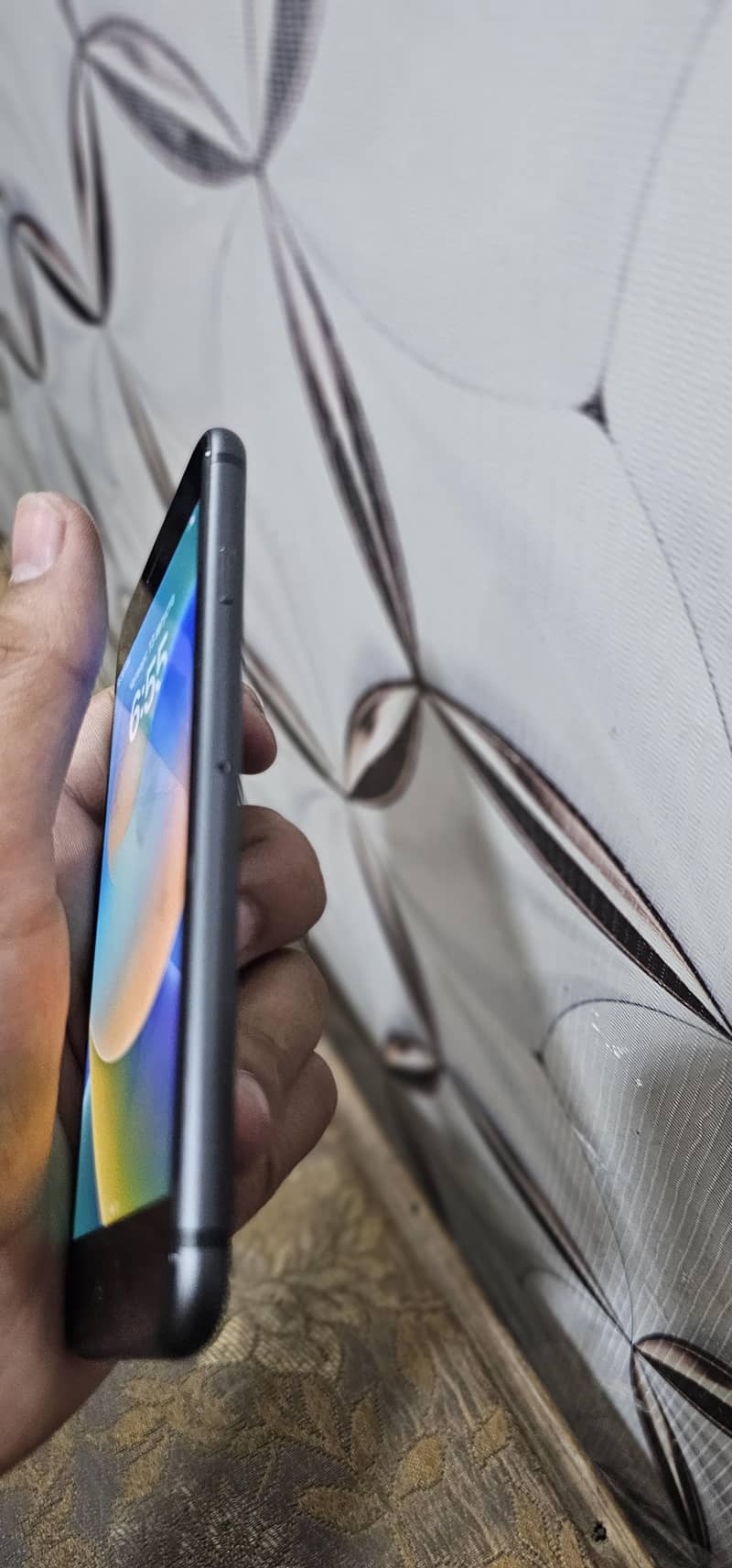 Apple iPhone 8 1