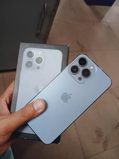 Apple iPhone 13 Pro Water pack guaranteed