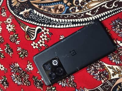 One Plus 10 Pro 5G