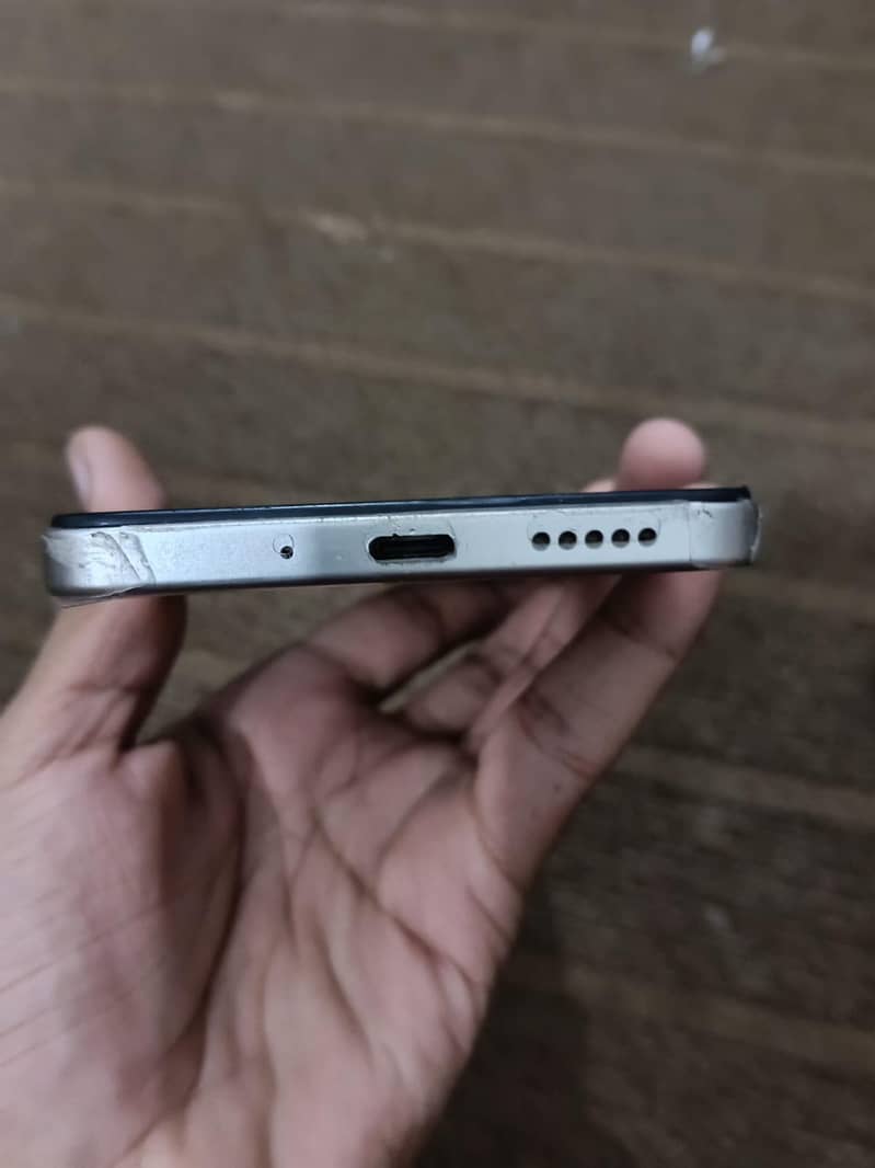 Xiaomi POCO C75 1