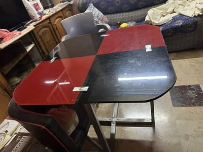 Dinning Table with 4 chairs