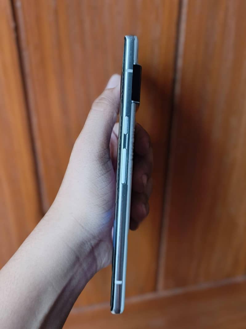 Google Pixel 6 Pro 6