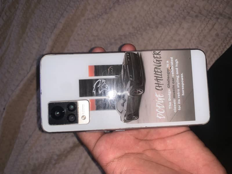 Vivo V21 6