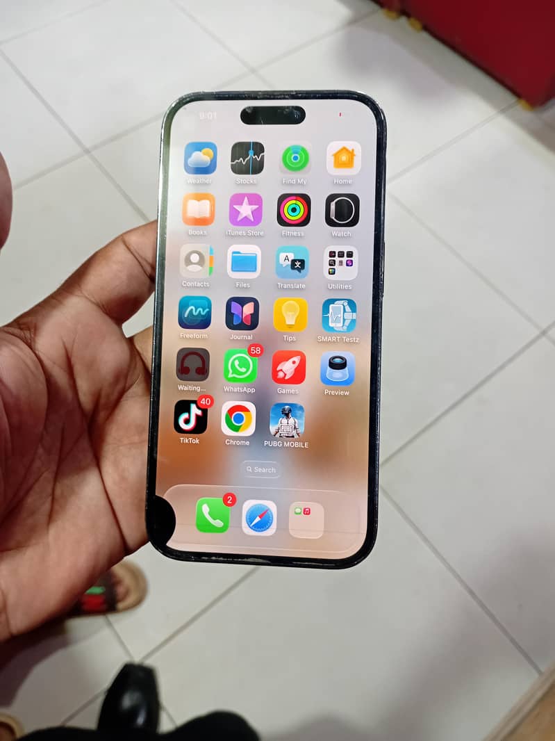 Apple iPhone 14 Pro 3