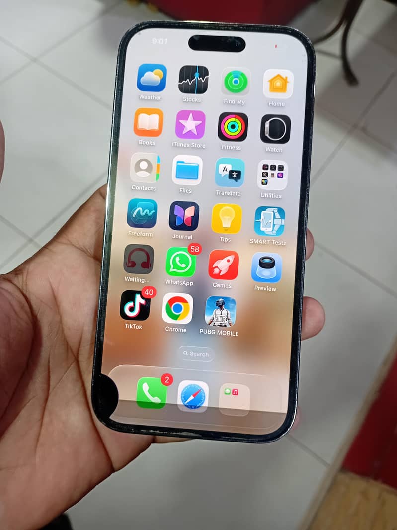 Apple iPhone 14 Pro 4