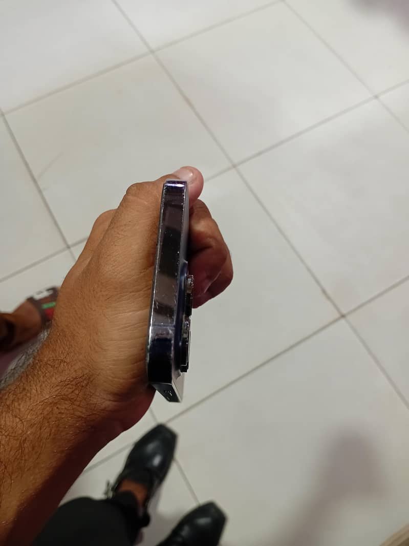 Apple iPhone 14 Pro 6