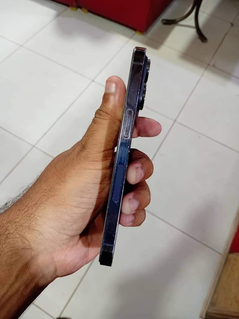 Apple iPhone 14 Pro 7