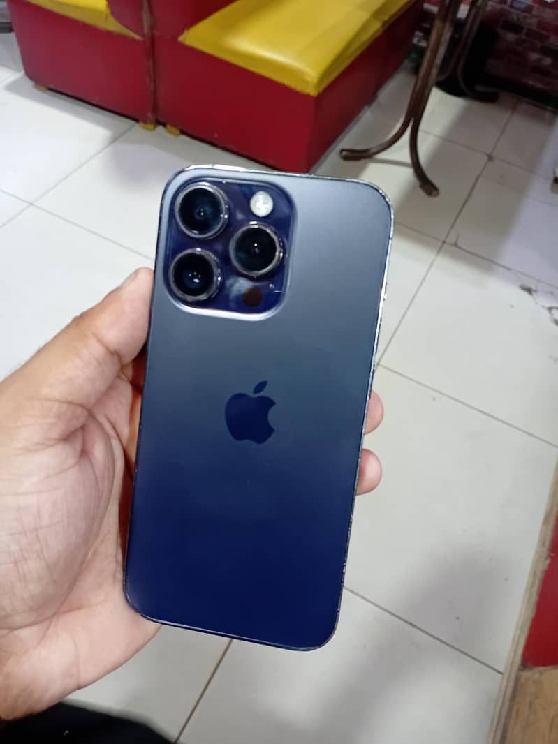 Apple iPhone 14 Pro 8