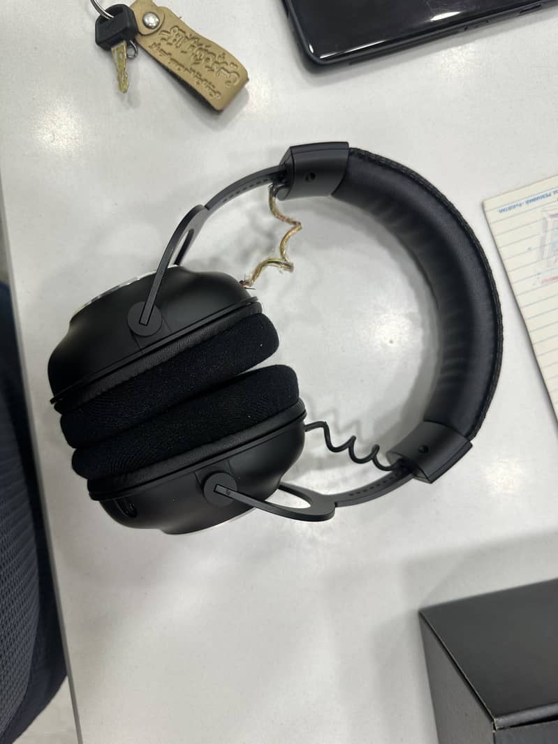 Logitech g pro headset wireless 1